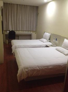 Hanting Hotel Ji'Nan Jingliu Road 済南 エクステリア 写真